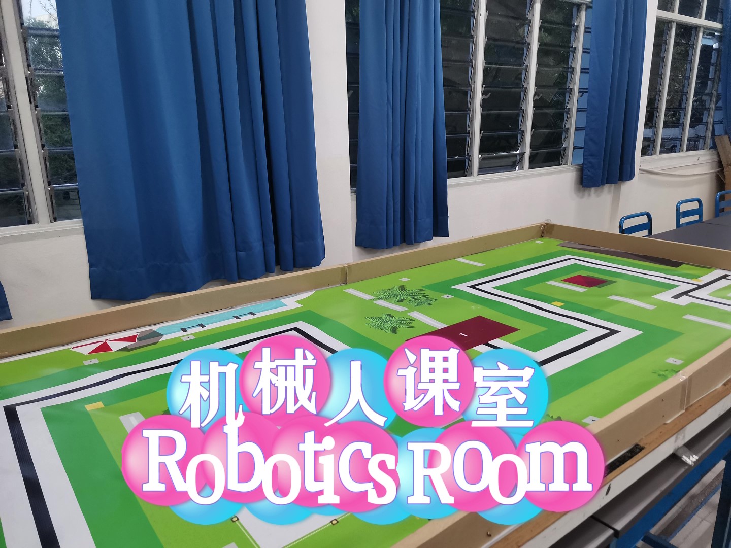 校园简介 - frame at 0m51s